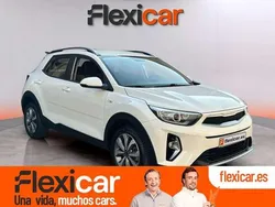 Blanco Usado 2023 Kia Stonic 2 SUV | 14.190 € (Precio justo)