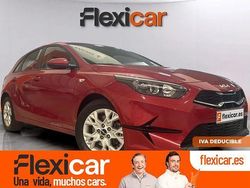 Rojo Usado 2023 Kia Ceed Utilitario | 19.790 € (Un poco caro)