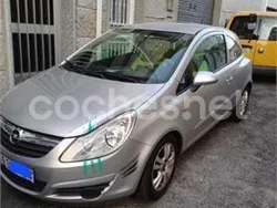 Gris / plata Usado 2007 Opel Corsa Enjoy Berlina | 2700 € (Precio justo)