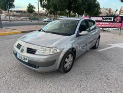 Gris / plata Usado 2005 Renault Mégane II Authentique Berlina | 3000 € (Precio justo)