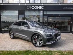 Gris Usado 2019 Audi Q8 Comfort SUV | 54.900 € (Super precio)