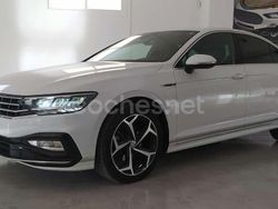 Blanco Usado 2020 VW Passat R-line Berlina | 24.490 € (Caro)