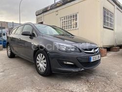 Gris / plata Usado 2013 Opel Astra Selective Familiar | 4999 € (Buen precio)