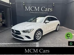 Blanco Usado 2019 Mercedes CLA200 Shooting Brake Familiar | 20.999 € (Buen precio)