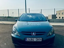 Gris / plata Usado 2005 Peugeot 307 Berlina | 2750 € (Precio justo)