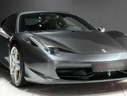 Gris Usado 2010 Ferrari 458 Coupe | 227.900 € (Un poco caro)