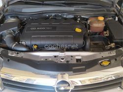 Gris / plata Usado 2005 Opel Astra Cosmo Familiar | 1600 € (Caro)