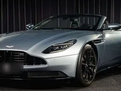 Plateado Usado 2019 Aston Martin DB11 Coupe | 178.900 €