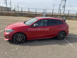 Rojo Usado 2020 BMW M135 M Performance Utilitario | 39.999 € (Caro)
