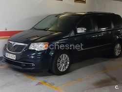 Azul Usado 2014 Lancia Voyager Platinum Monovolumen | 10.000 € (Super precio)