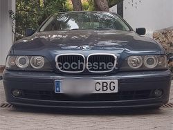 Azul Usado 2000 BMW 520 Exclusive Berlina | 5500 €