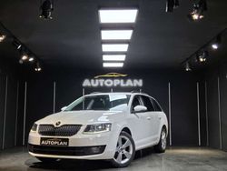 Blanco Usado 2015 Skoda Octavia Ambition Familiar | 8490 € (Buen precio)