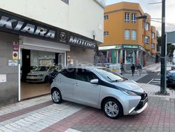 Azul Usado 2016 Toyota Aygo X-clusiv Utilitario | 8990 € (Precio justo)