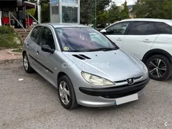 Gris / plata Usado 2002 Peugeot 206 Berlina | 1800 € (Precio justo)