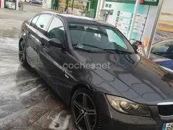 Negro Usado 2005 BMW 320 Berlina | 4300 € (Precio justo)