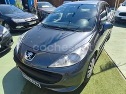 Gris / plata Usado 2007 Peugeot 207 Berlina | 5480 € (Un poco caro)