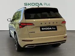 Blanco Usado 2025 Skoda Karoq SportLine SUV | 38.990 €