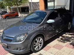 Negro Usado 2007 Opel Astra GTC Sport Berlina | 4490 € (Precio justo)