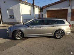 Gris / plata Usado 2018 VW Passat R-line Familiar | 14.000 € (Precio justo)