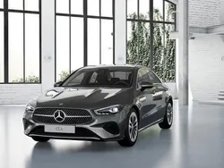 Gris Nuevo 2025 Mercedes CLA200 Berlina | 40.300 € (Buen precio)