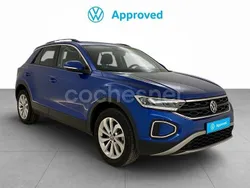Azul Usado 2024 VW T-Roc Life SUV | 26.690 € (Precio justo)