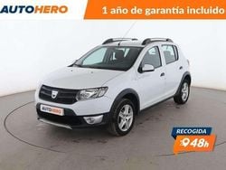 Blanco Usado 2015 Dacia Sandero Stepway Utilitario | 8699 € (Precio justo)