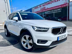 Blanco Usado 2021 Volvo XC40 Momentum SUV | 23.950 € (Un poco caro)