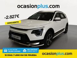 Blanco Usado 2025 Kia Niro SUV | 25.600 € (Precio justo)