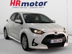 Usado 2021 Toyota Yaris Hybrid Active | 16.550 € (Buen precio)