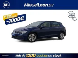 Azul Usado 2021 VW Golf VIII Life Berlina | 16.985 € (Buen precio)