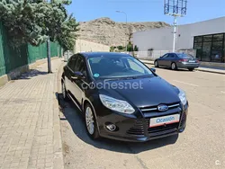 Negro Usado 2013 Ford Focus Titanium Berlina | 8000 € (Precio justo)