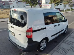Blanco Usado 2015 Ford Tourneo Courier Trend Monovolumen | 5000 € (Precio justo)