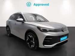 Plateado Usado 2024 VW Tiguan R-line SUV | 45.900 €