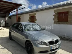 Gris / plata Usado 2008 BMW 318 Sport Line Berlina | 12.500 €