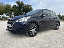 Azul Usado 2014 Peugeot 208 Active Utilitario | 6800 € (Precio justo)