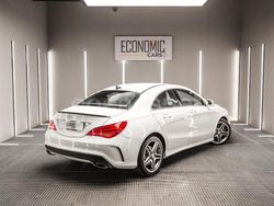 Blanco Usado 2013 Mercedes CLA200 AMG line Berlina | 18.000 € (Precio justo)