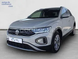 Beige Usado 2022 VW T-Roc Life SUV | 21.490 € (Un poco caro)