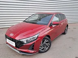 Dragon red Nuevo 2025 Hyundai i20 Berlina | 19.900 € (Un poco caro)