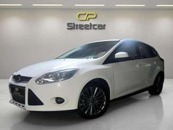Blanco Usado 2014 Ford Escort Trend Berlina | 7490 €