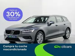 Gris Usado 2021 Volvo V60 Momentum Familiar | 22.690 € (Buen precio)