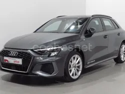 Gris / plata Usado 2024 Audi A3 Sportback e-tron S-Line Berlina | 36.500 € (Caro)