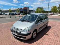 Gris / plata Usado 2008 Citroën Xsara Picasso Exclusive Monovolumen | 3999 € (Precio justo)