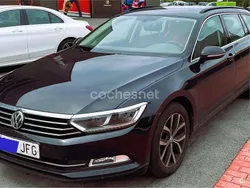 Negro Usado 2015 VW Passat Advance Familiar | 13.400 € (Caro)