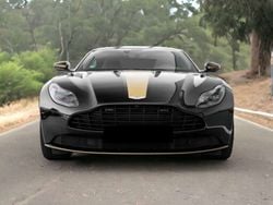 Negro Usado 2021 Aston Martin DB11 Coupe | 155.000 €