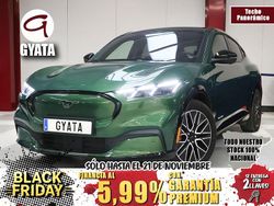 Verde Usado 2025 Ford Mustang Mach-E Premium SUV | 39.990 € (Precio justo)