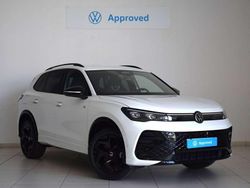 Blanco Nuevo 2025 VW Tiguan R-line SUV | 52.990 €