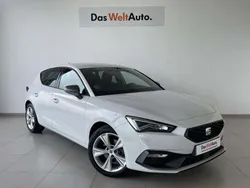 Blanco Usado 2024 Seat Leon FR Utilitario | 24.500 € (Precio justo)