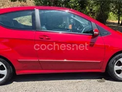 Rojo Usado 2006 Mercedes A150 Elegance Berlina | 6100 € (Precio justo)