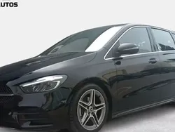 Negro Usado 2024 Mercedes B200 Monovolumen | 35.999 € (Caro)