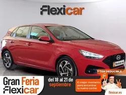Rojo Usado 2024 Hyundai i30 Berlina | 20.490 € (Precio justo)